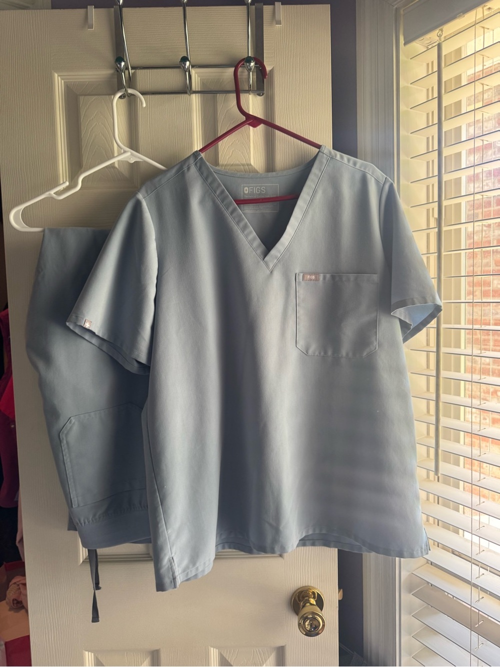 Figs Dusty Blue scrub set